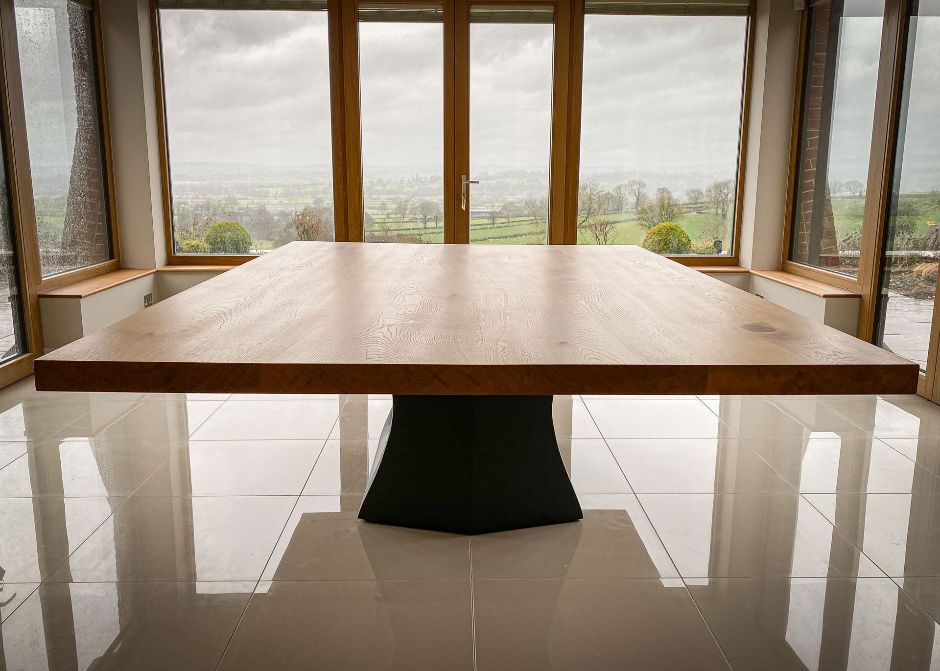 Muse dining table with a 2600 x 1800mm Statement French Oak top, project 1138: 65mm thick top