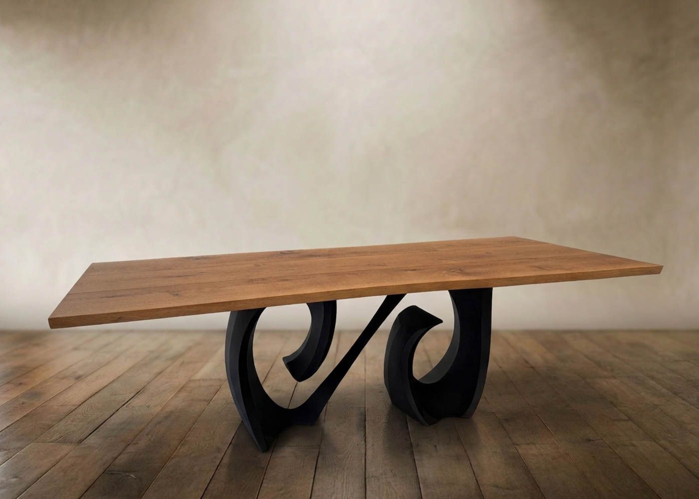 Crest Dining Table
