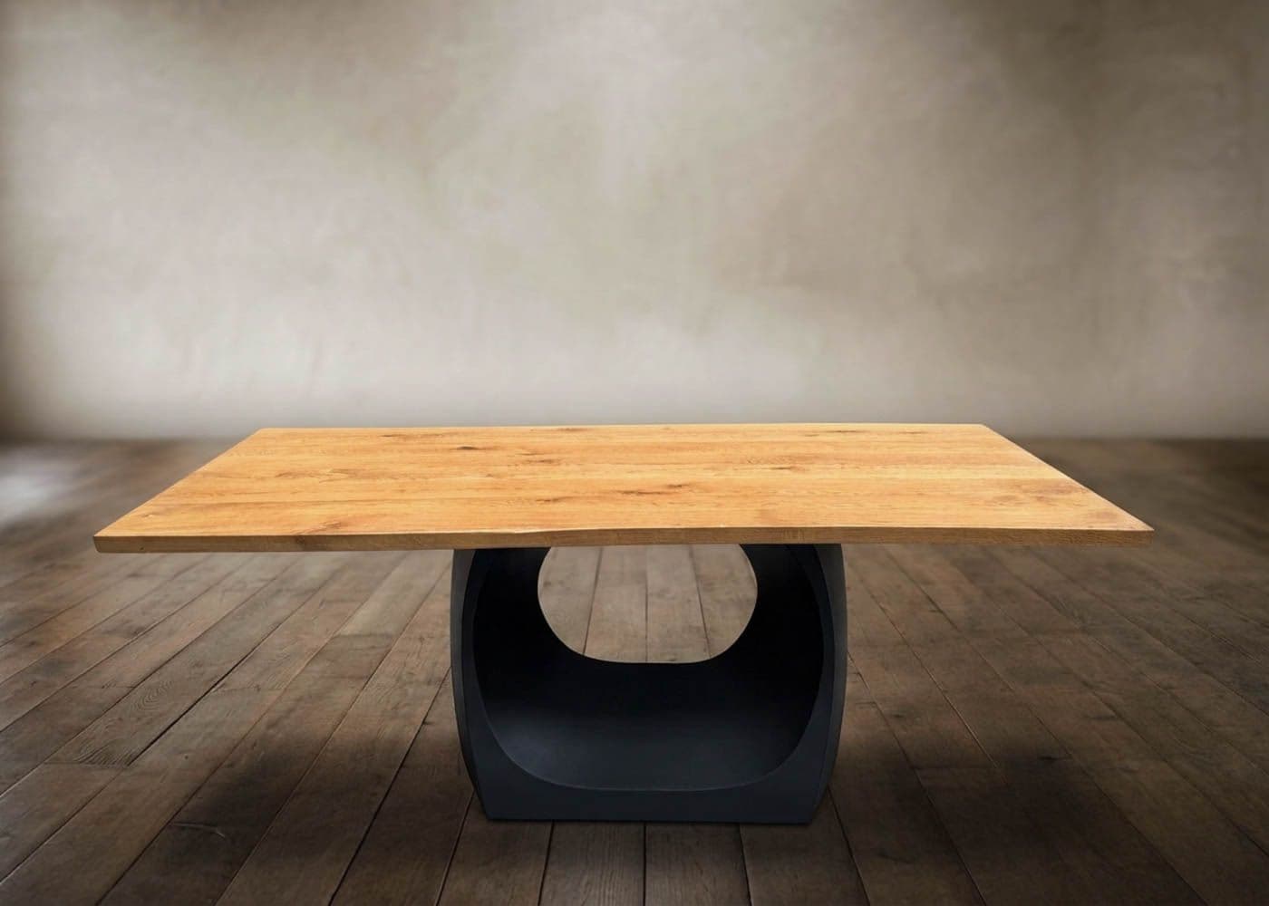 Muse Dining Table