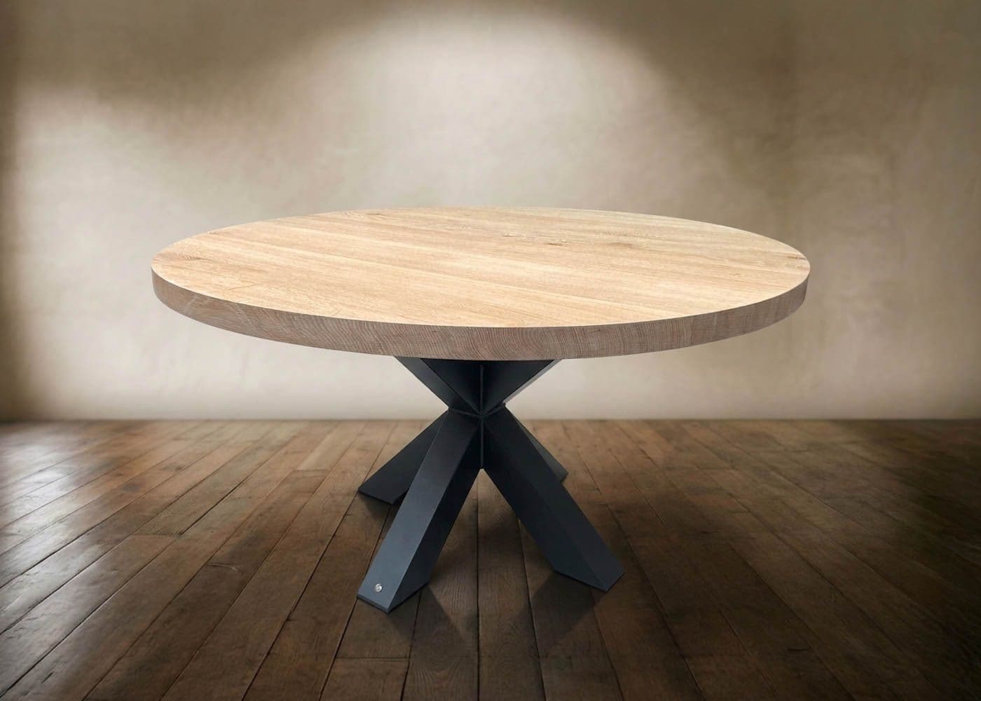 Round Solaris Dining Table