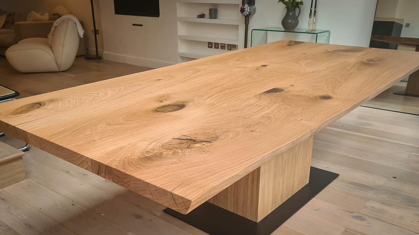 statement-french-oak-tmp-abacus-tables-comparison-2