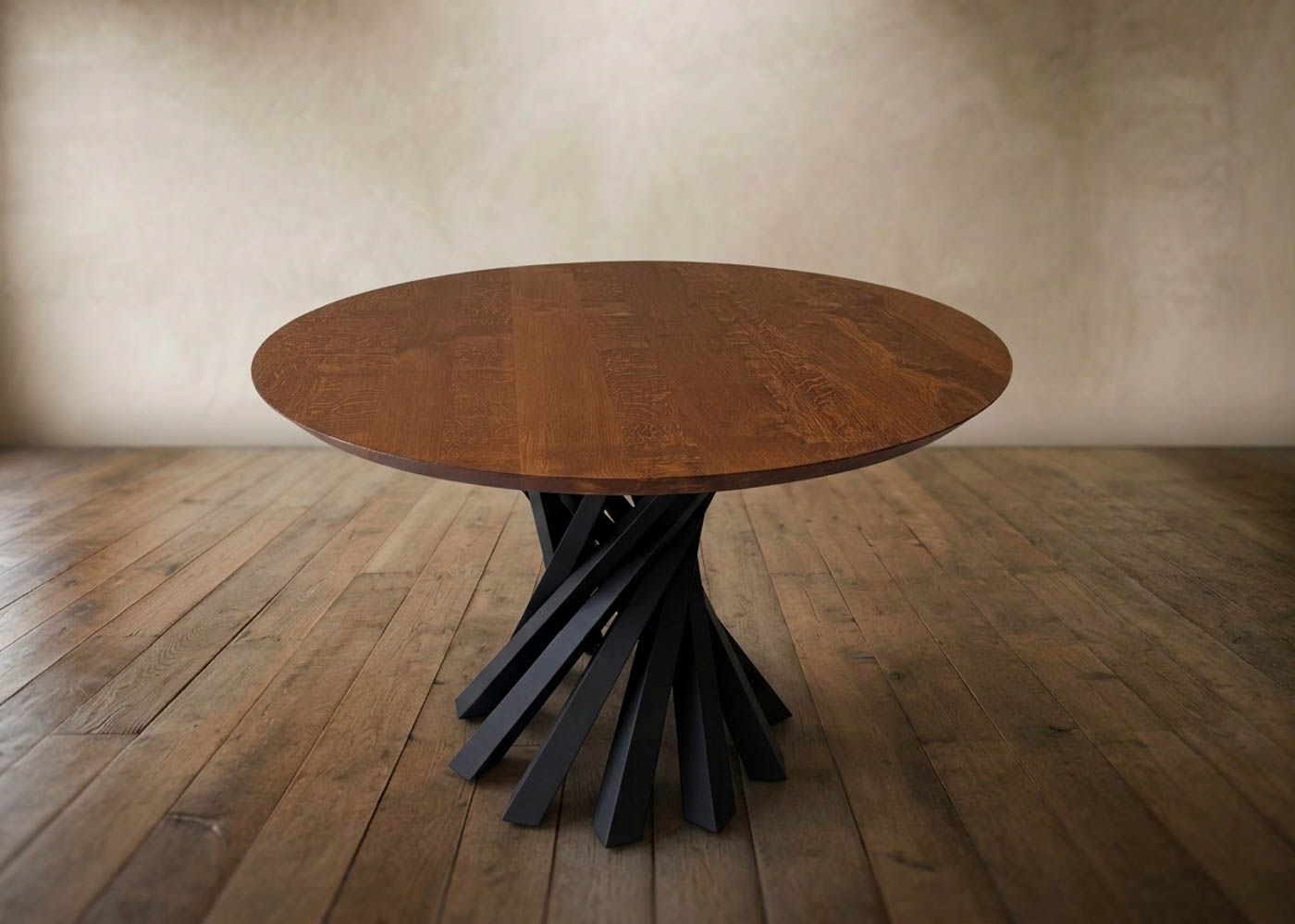 Round Flare Dining Table