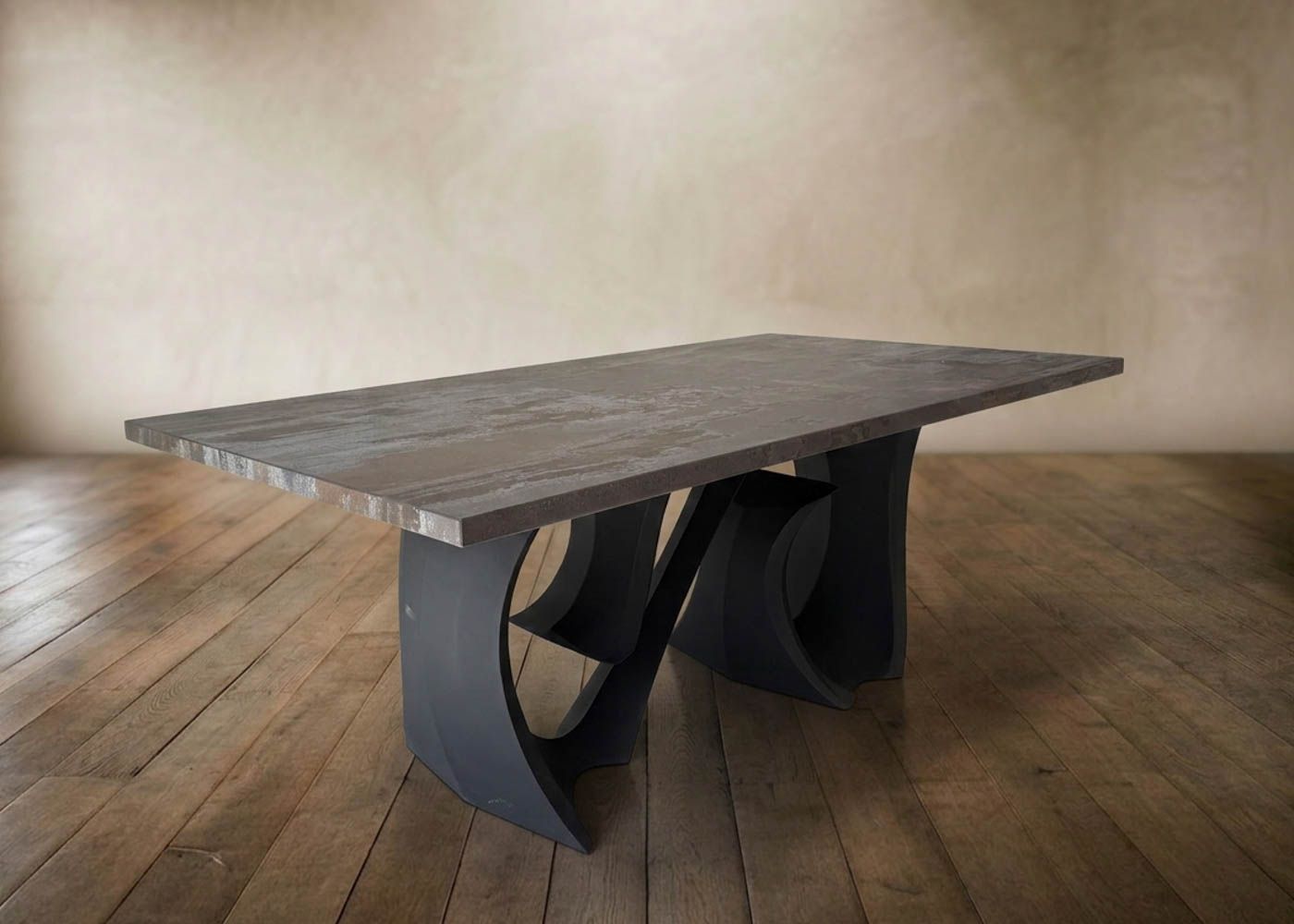 Crest Dining Table