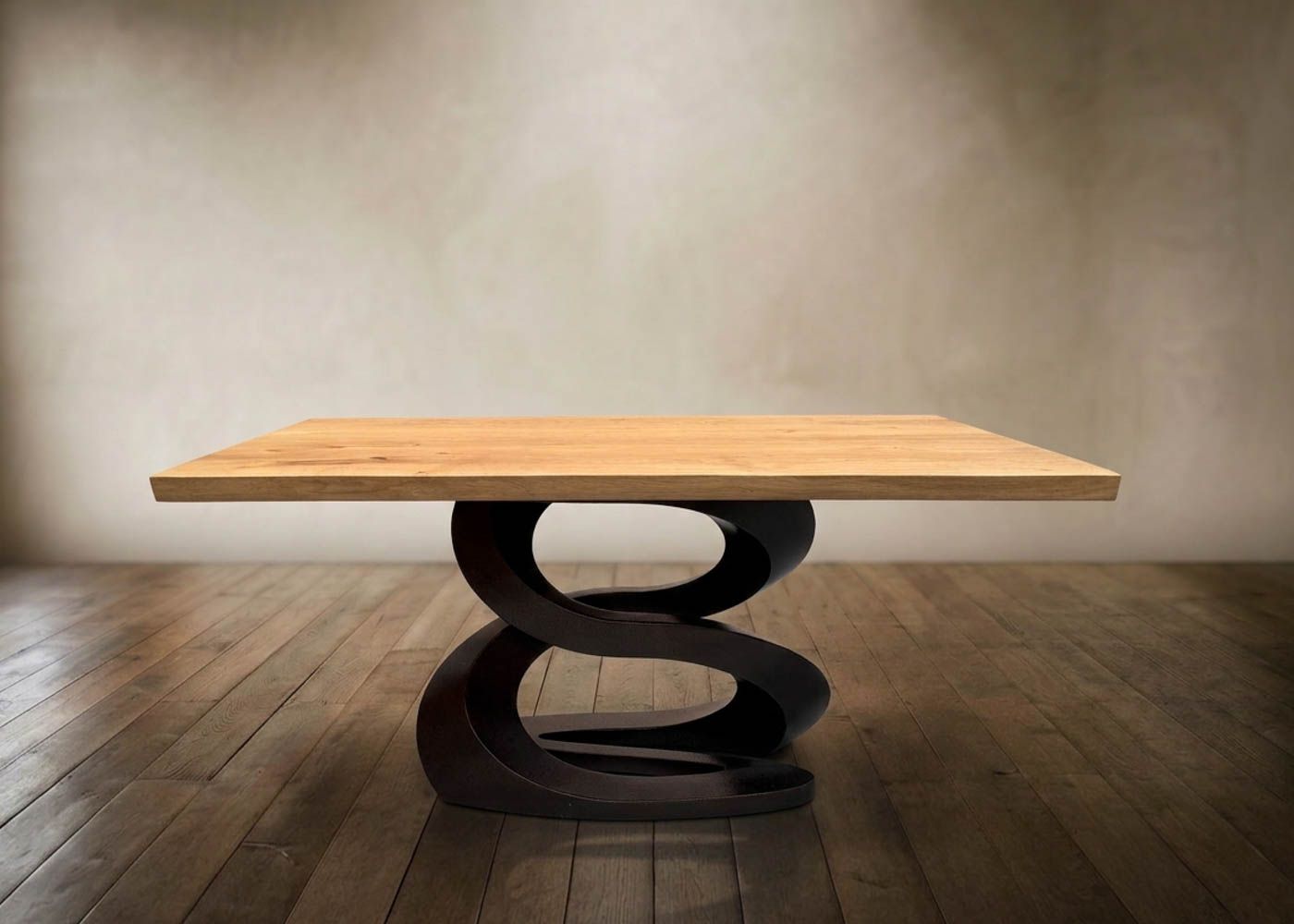 Spira Dining Table