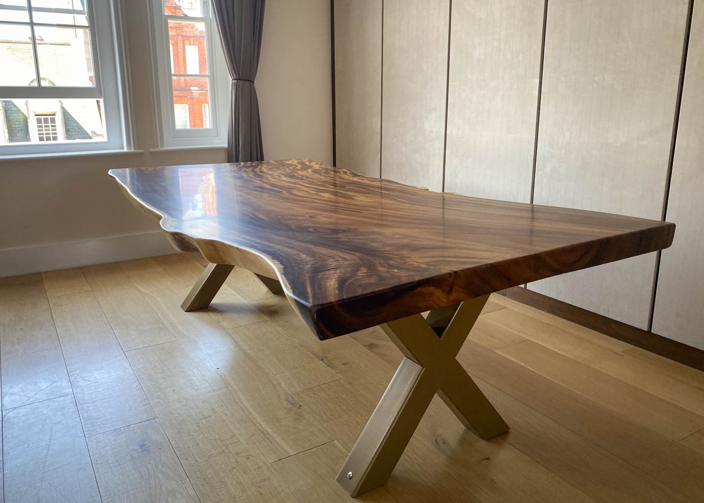 bespoke slab dining table with bronze x legs 8 Seater 2904 image 5