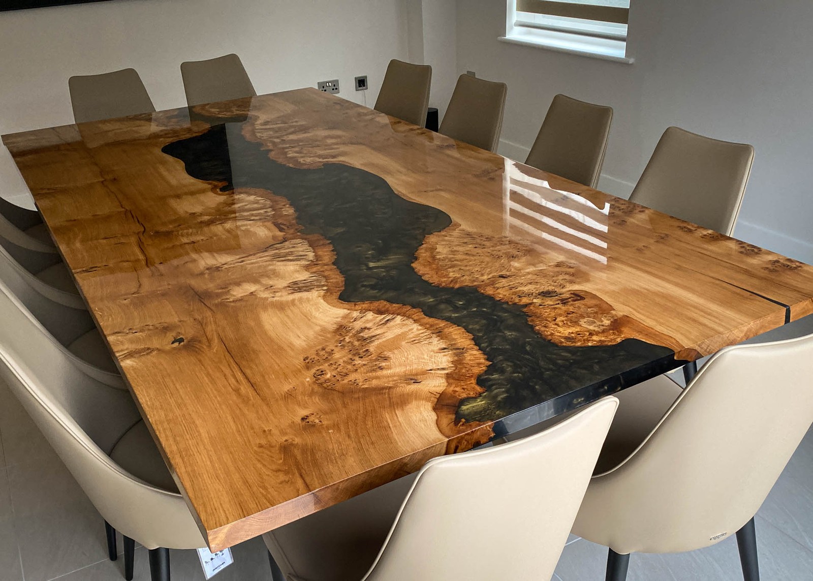 centrepiece resin river dining table made in uk 12 Seater 2530 image 2