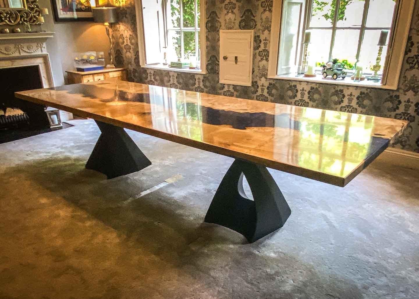 deep blue statement epoxy resin table 12 Seater 2911 image 4