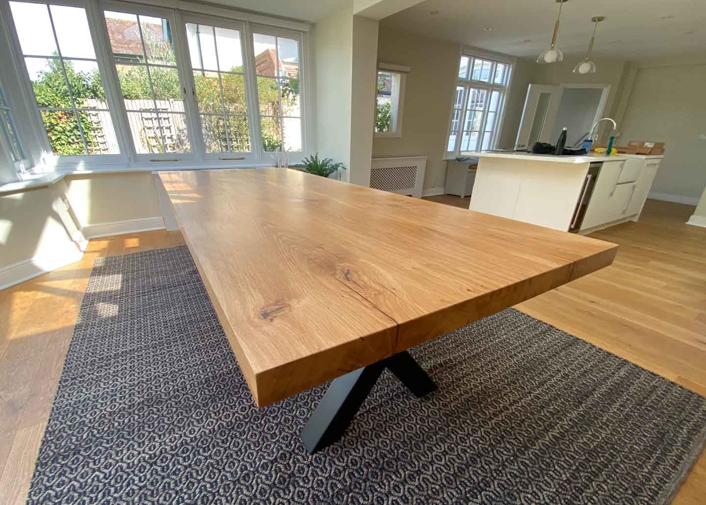 large chunky oak dining table 10 Seater 2974 image 4