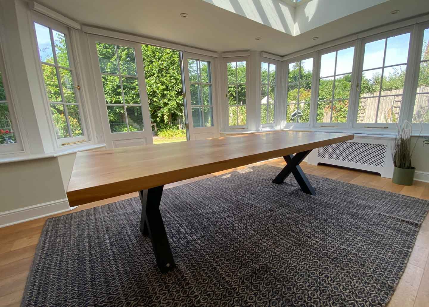 large chunky oak dining table 10 Seater 2974 image 5