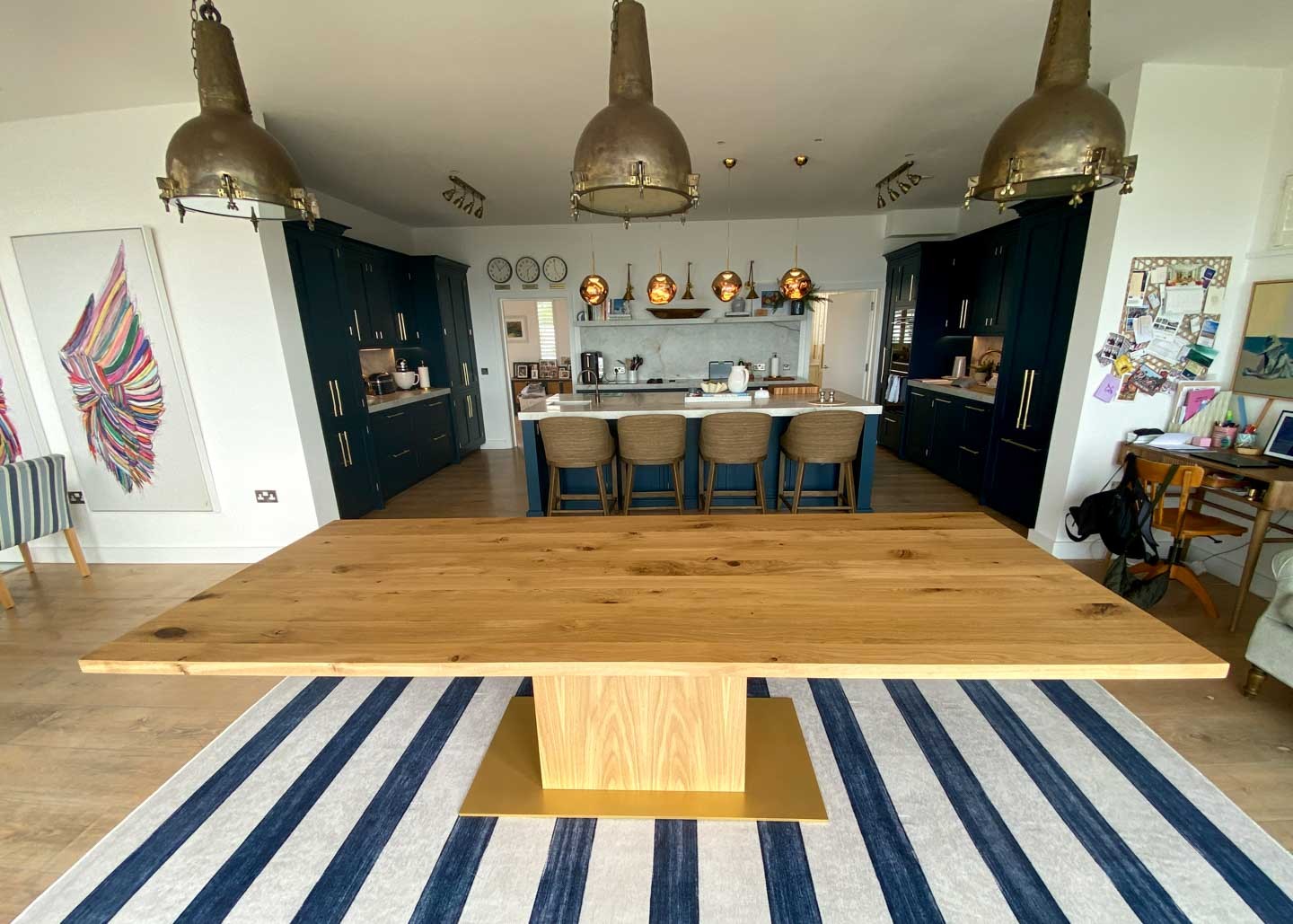 large oak dining table with central gold oak leg 10 Seater 2755 image 4