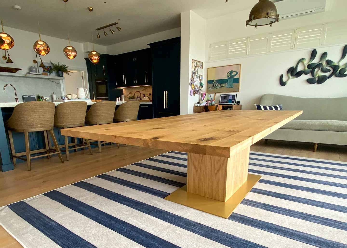 large oak dining table with central gold oak leg 10 Seater 2755 image 6