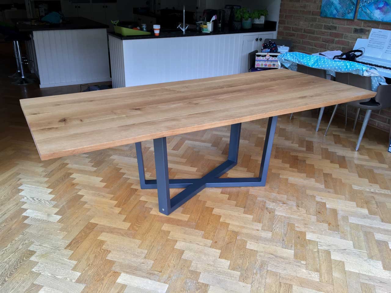 omega live edge oak kitchen table omega 8 seater 939 image 3