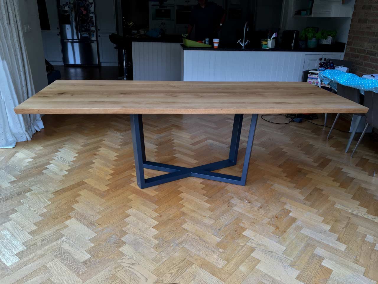 omega live edge oak kitchen table omega 8 seater 939 image 5